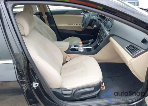 2017 Hyundai Sonata Se z USA, uszkodzony, nr VIN 5NPE24AF3HH584287